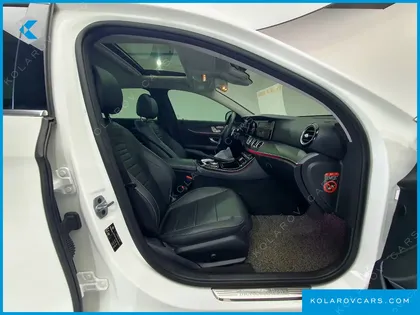 MERCEDES E-CLASS E220D AVANTGARDE