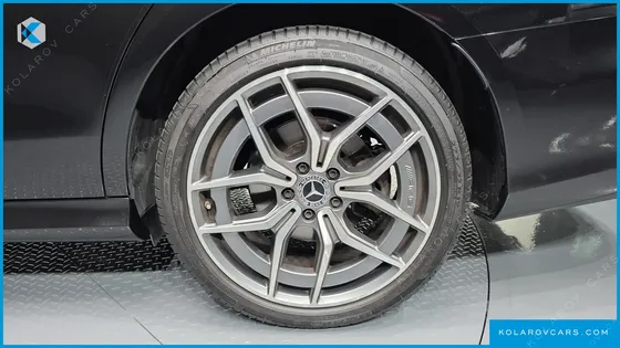 MERCEDES E-CLASS E220D 4MATIC AMG LINE