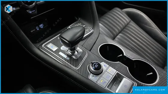 GENESIS G70 2.0T AWD