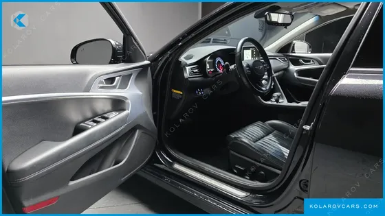 GENESIS G70 2.0T AWD