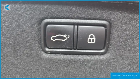 GENESIS G70 2.0T AWD
