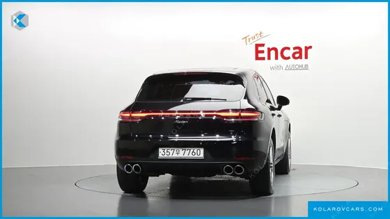 PORSCHE MACAN 2.0