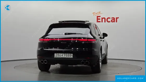 PORSCHE MACAN 2.0