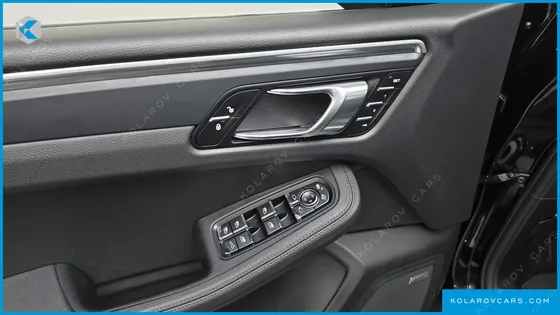 PORSCHE MACAN 2.0