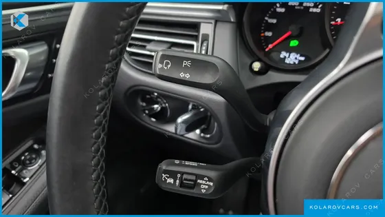 PORSCHE MACAN 2.0