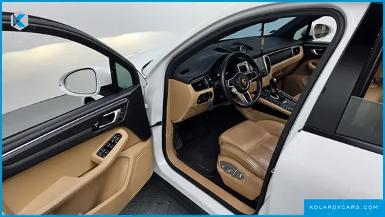 PORSCHE MACAN 2.0