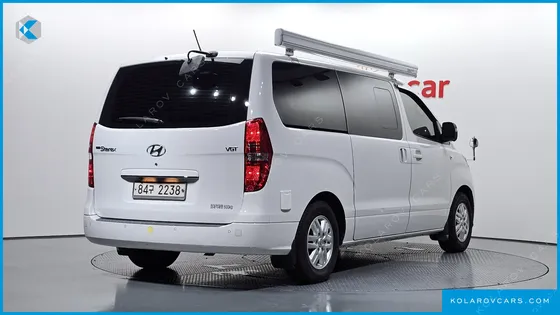 HYUNDAI STAREX CAMPING CAR