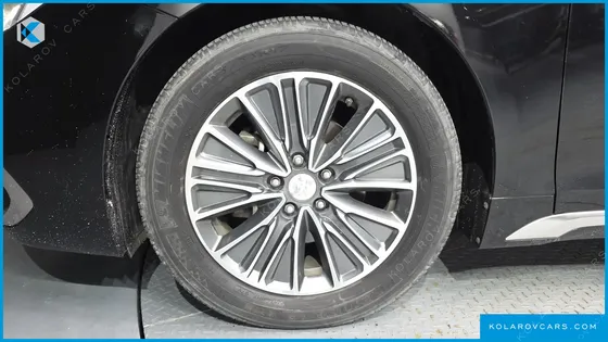 HYUNDAI GRANDEUR EXCLUSIVE
