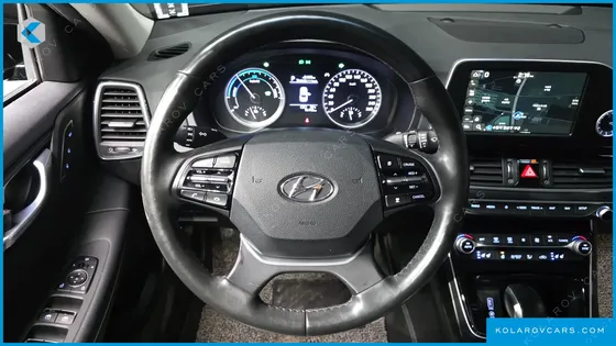 HYUNDAI GRANDEUR EXCLUSIVE