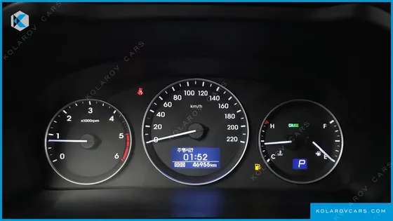 HYUNDAI STAREX URBAN 9-SEATER