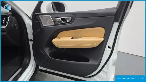 VOLVO XC60 T6 INSCRIPTION