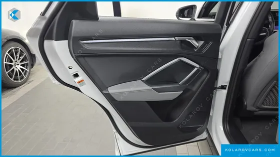 AUDI Q3 35 TDI PREMIUM SPORTBACK