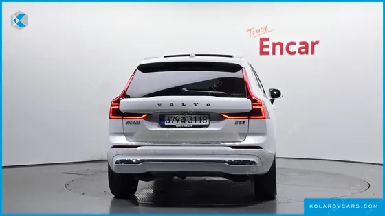 VOLVO XC60 B5 ULTRA BRIGHT