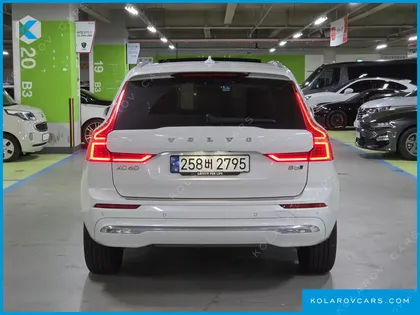VOLVO XC60 B5 ULTIMATE BRIGHT