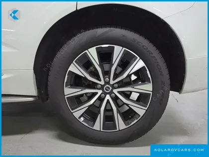 VOLVO XC60 B5 ULTIMATE BRIGHT