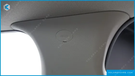 KIA CARNIVAL HEV 9SEATER SIGNATURE