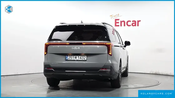KIA CARNIVAL GASOLINE 9-SEATER GRAVITY