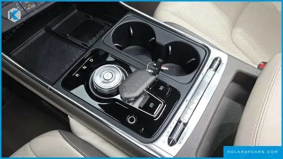 KIA CARNIVAL GASOLINE 9-SEATER GRAVITY