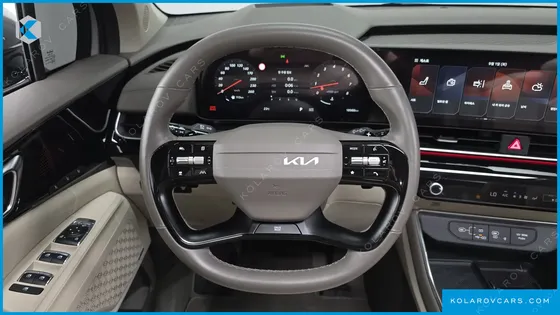 KIA CARNIVAL GASOLINE 9-SEATER GRAVITY