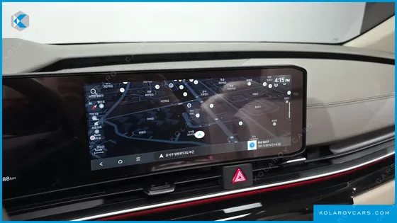 KIA CARNIVAL GASOLINE 9-SEATER GRAVITY
