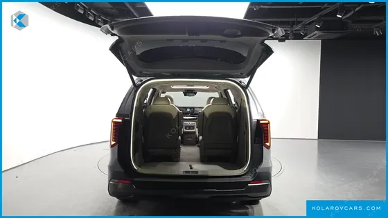 KIA CARNIVAL GASOLINE 9-SEATER GRAVITY