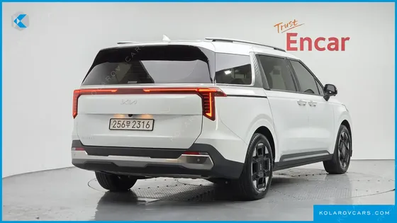 KIA CARNIVAL DIESEL 9-SEATER NOBLESSE