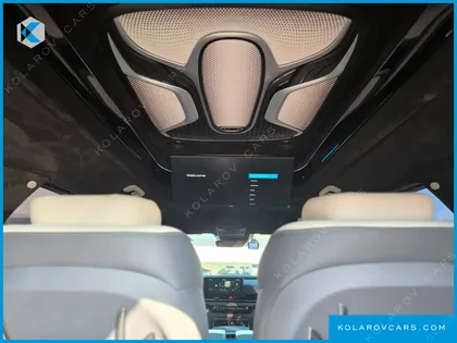 KIA CARNIVAL GASOLINE 7-SEATER HI LIMOUSINE (SPECIAL VEHICLE)