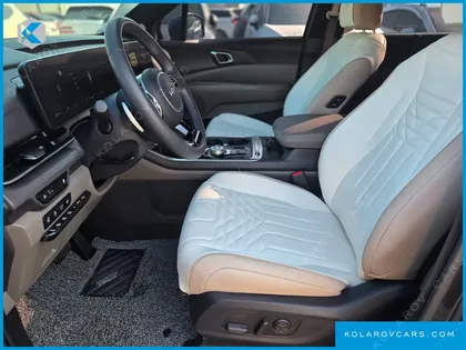 KIA CARNIVAL GASOLINE 7-SEATER HI LIMOUSINE (SPECIAL VEHICLE)