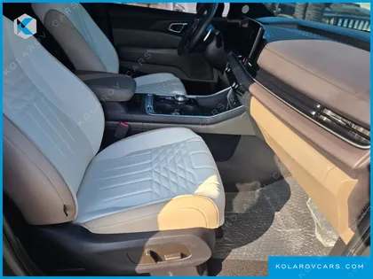 KIA CARNIVAL GASOLINE 7-SEATER HI LIMOUSINE (SPECIAL VEHICLE)