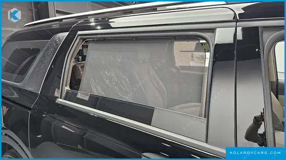 KIA CARNIVAL GASOLINE 7-SEATER NOBLESSE