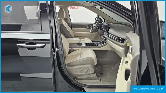 KIA CARNIVAL GASOLINE 7-SEATER NOBLESSE