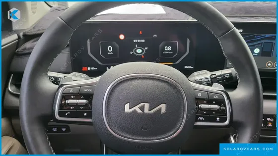 KIA CARNIVAL DIESEL 9-SEATER PRESTIGE