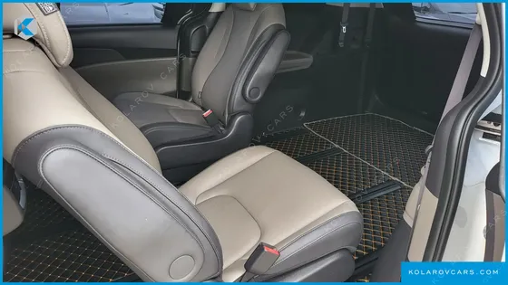 KIA CARNIVAL DIESEL 9-SEATER PRESTIGE