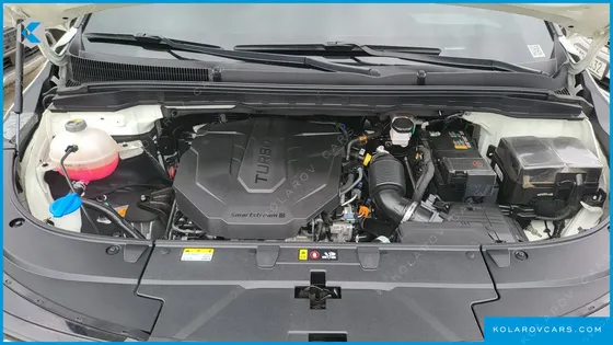 KIA CARNIVAL DIESEL 9-SEATER PRESTIGE