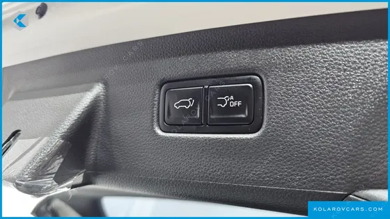 KIA CARNIVAL HEV 9 SEATER PRESTIGE
