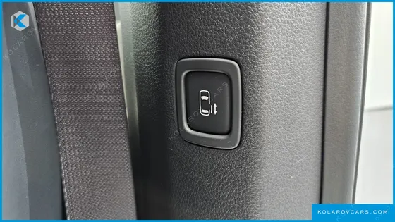 KIA CARNIVAL DIESEL 9-SEATER HI LIMOUSINE (SPECIAL VEHICLE)