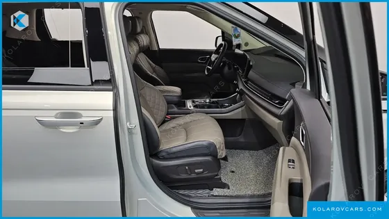 KIA CARNIVAL DIESEL 9-SEATER HI LIMOUSINE (SPECIAL VEHICLE)