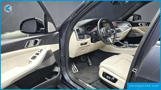BMW X5 M50I