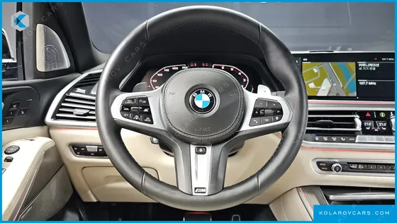 BMW X5 M50I