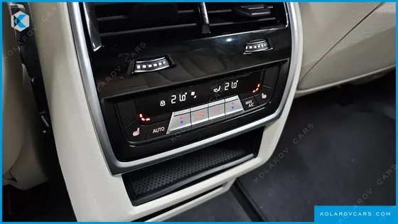 BMW X5 M50I