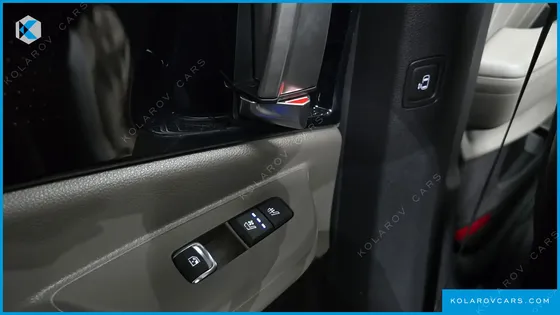 KIA CARNIVAL HEV 9SEATER GRAVITY