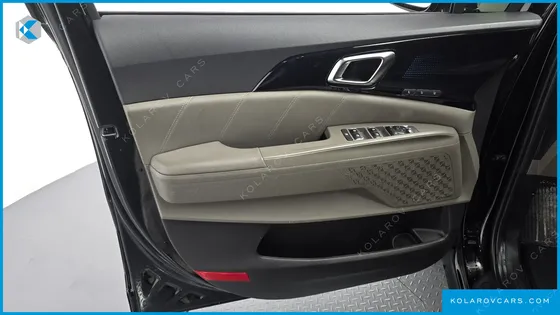 KIA CARNIVAL HEV 9SEATER GRAVITY