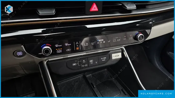 KIA CARNIVAL HEV 9SEATER GRAVITY