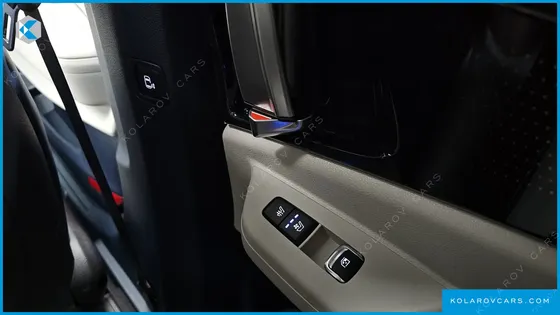KIA CARNIVAL HEV 9SEATER GRAVITY