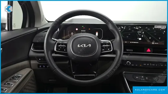 KIA CARNIVAL HEV 9SEATER NOBLESS