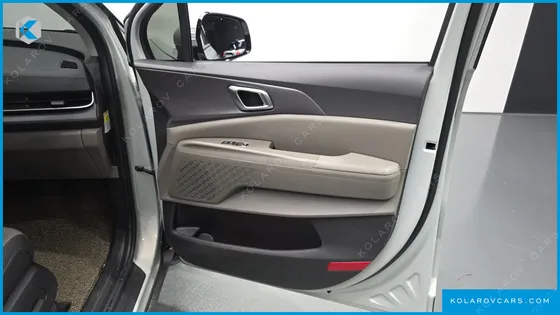 KIA CARNIVAL HEV 9SEATER NOBLESS