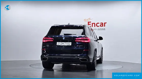 BMW X5 M50I