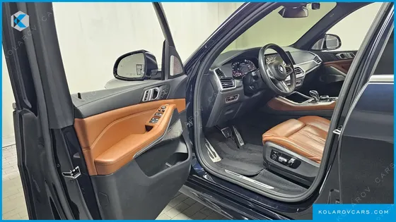 BMW X5 M50I