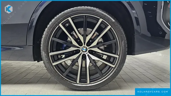 BMW X5 M50I