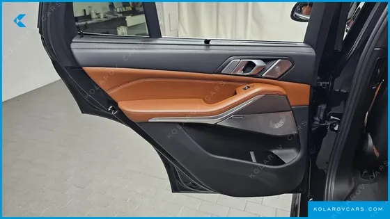 BMW X5 M50I